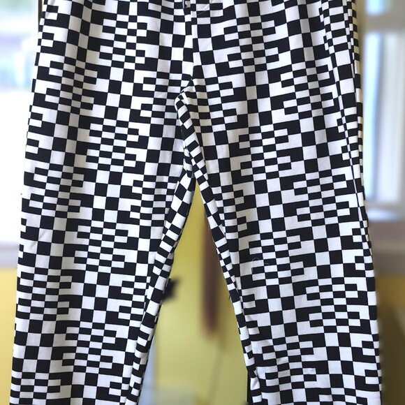 Black/White Checkered Volcom Sweatpants Medium - Picture 8 of 8